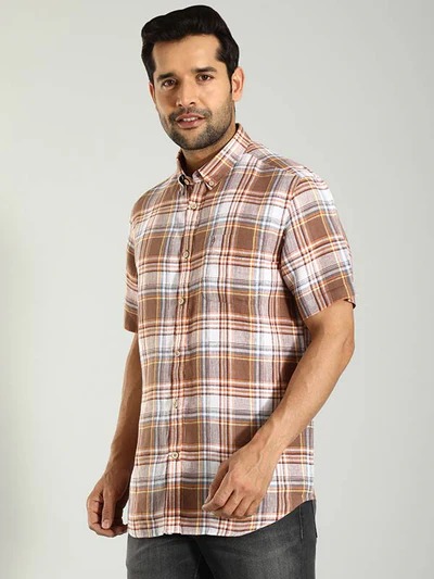 Indian Terrain Men's Regular Fit Half Sleeve Checkered Brown Shirt